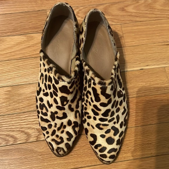 Crown Vintage Cheetah Booties - Picture 2 of 5